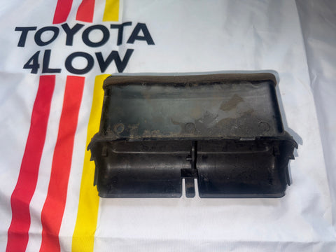 96-98 4Runner Center Vent tube