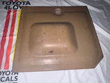 1984-1988 Toyota Van Rear Storage Lid