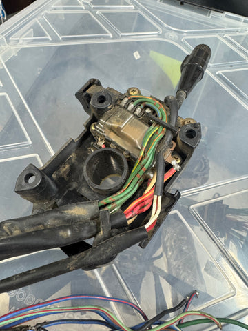 84-88 Pickup steering column control unit - Wiper arm only