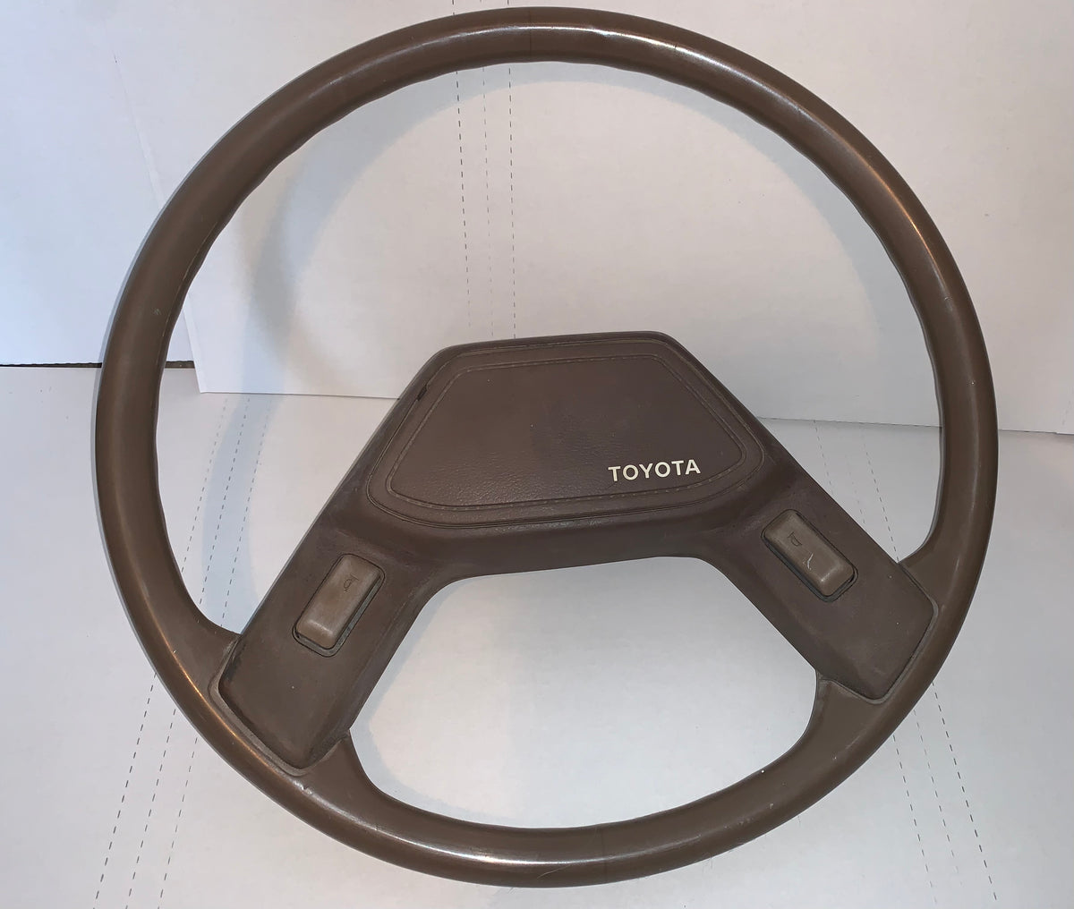 Toyota Pickup Steering Wheel - Brown – Toyota4Low