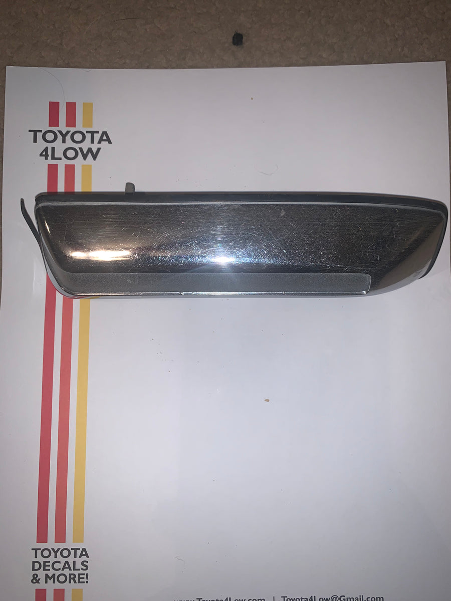 79 83 Toyota Pickup Passenger door Outer Handle Toyota4Low 79 83 Toyota Pickup Passenger door Outer Handle Toyota4Low